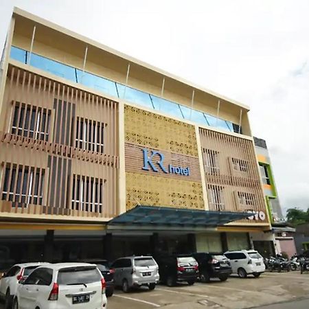 Twospaces Living At Kr Hotel Palembang Kültér fotó